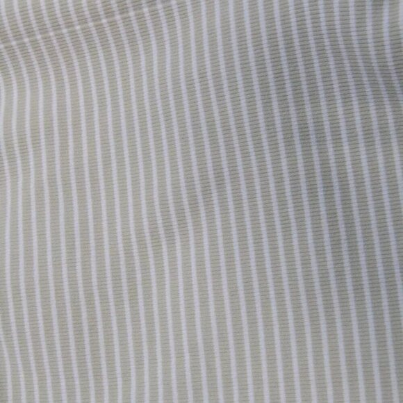 NEW WELLBEING + BEINGWELL Women's Size S/M Maram 4 Inch Shorts Green Stripes - Picture 10 of 11